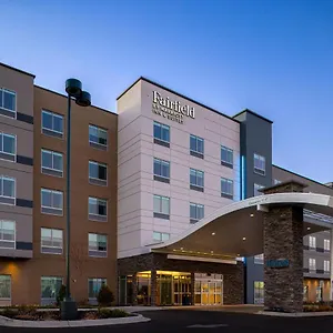 Fairfield By Marriott & Airport At Gateway Park Hotel